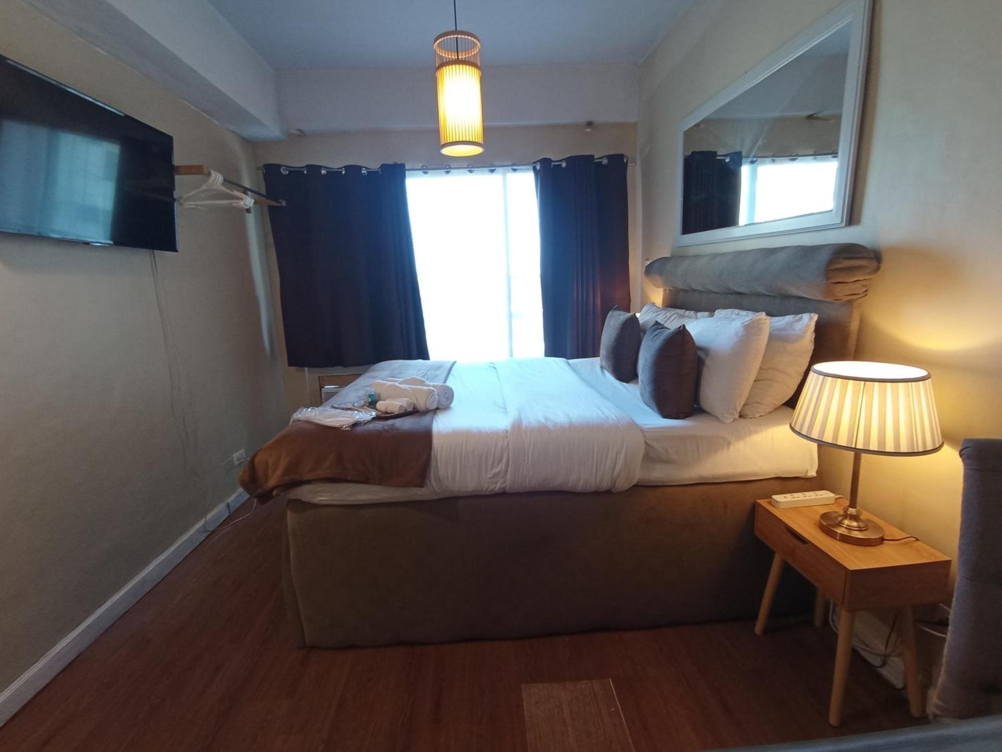 The Staycation - Serviced Rooms Manila Room photo