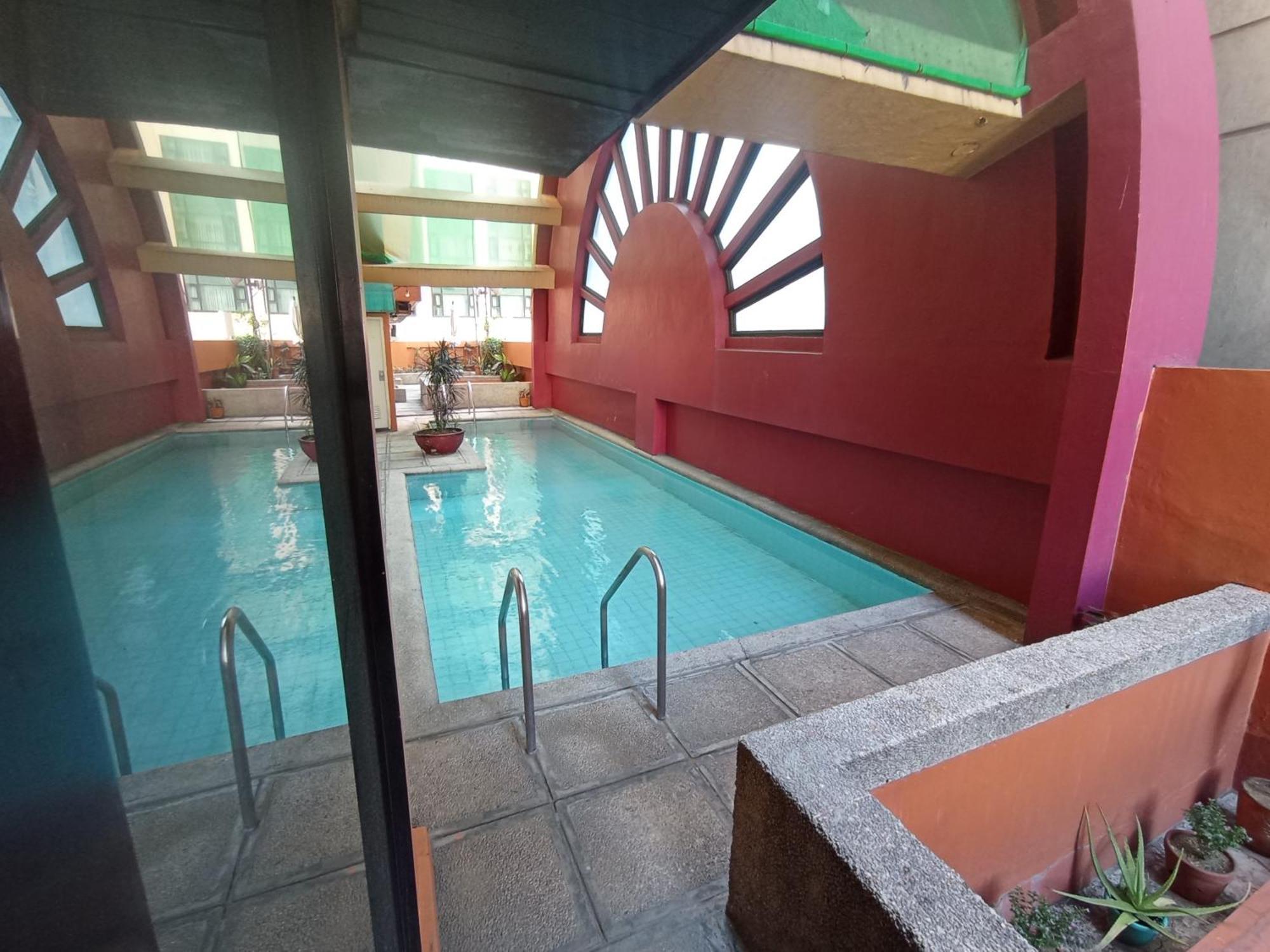 The Staycation - Serviced Rooms Manila Room photo